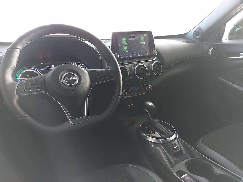 Nissan Juke JUKE 1.6 HYBRID AUTO. N-CONNECTA NAVI WINTER 2-FAR