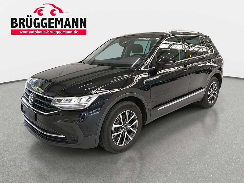 Volkswagen Tiguan TIGUAN 1.5 TSI DSG LIFE NAVI LED WINTER EHECKKLAPP