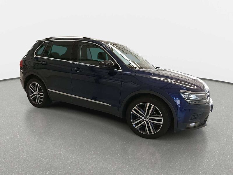 Volkswagen Tiguan TIGUAN 1.5 TSI DSG IQ. DRIVE NAVI HUD AHK ACC WINTE